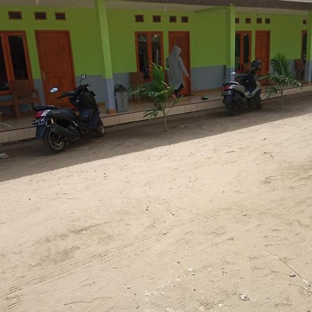 Penginapan Pandawa Ciwaru Buitenkant foto